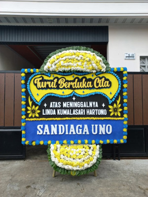 Papan Bunga Duka di Yakomi